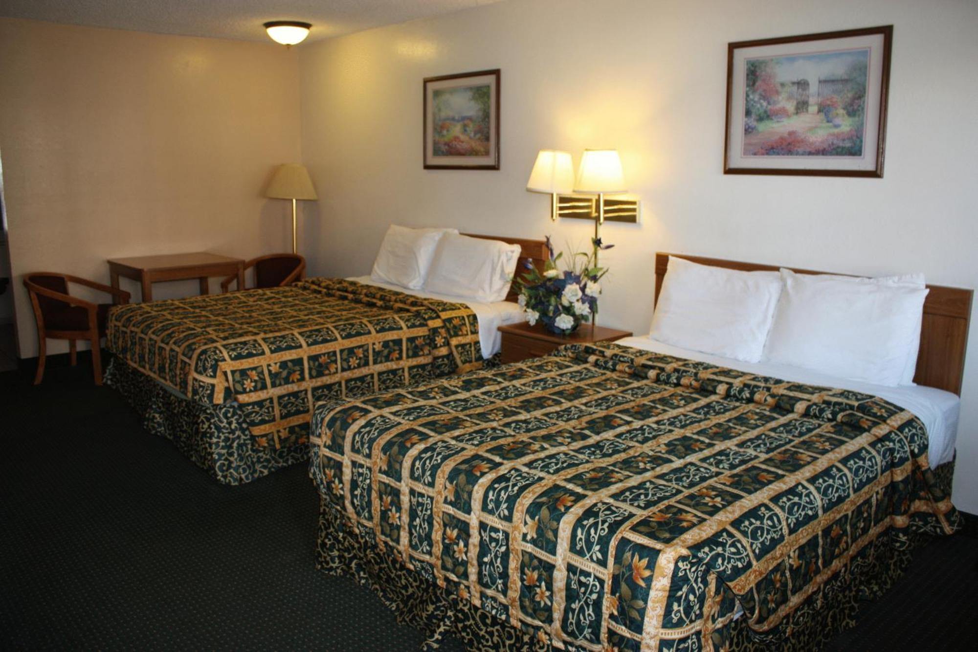 Super 8 By Wyndham Visalia Hotel Luaran gambar